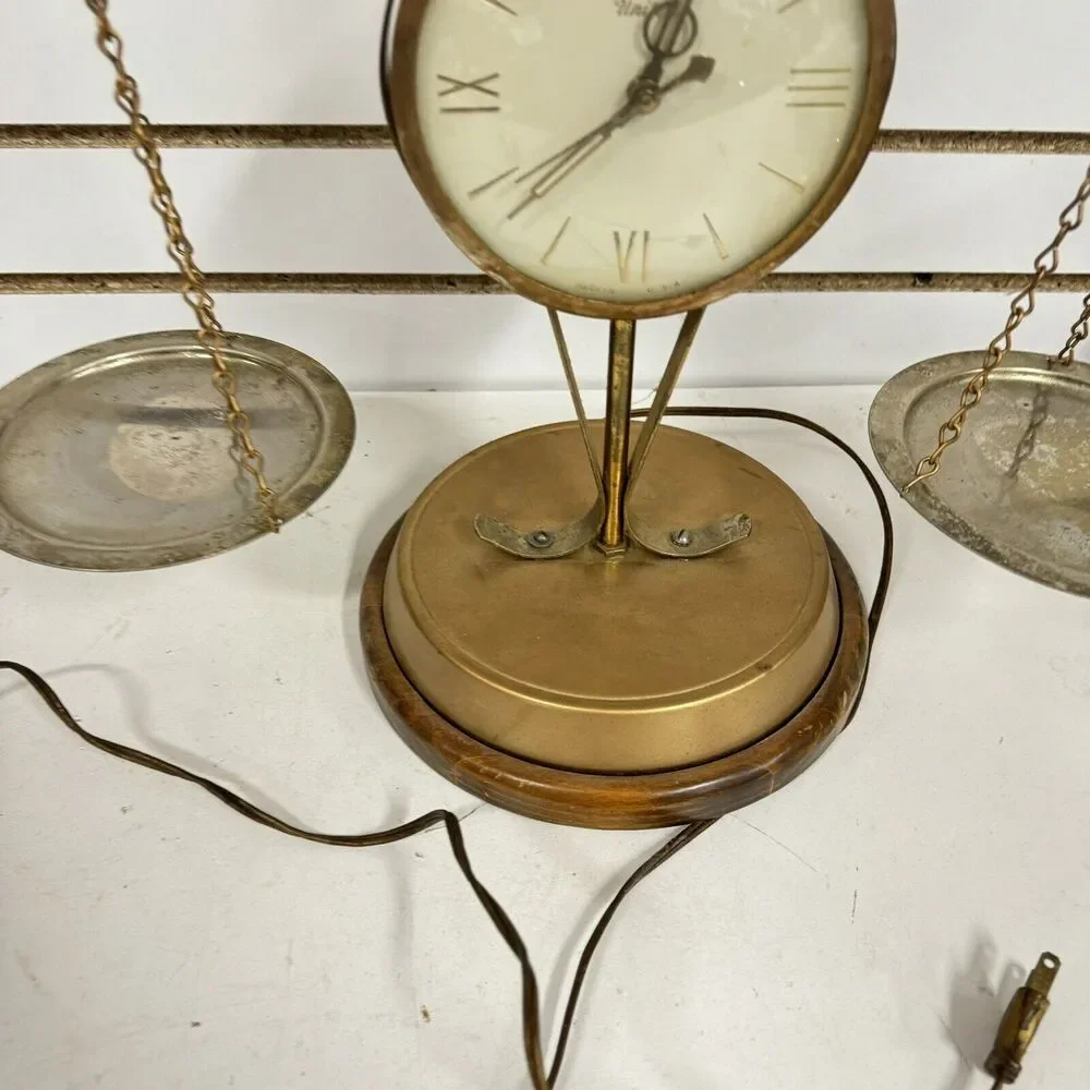 Vintage United Metal Goods Mfg. Scale Of Justice Electric Table Top Clock No 207